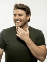 Chris Young says he is not part of the Blake-Miranda break-up