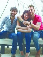 Lady Antebellum member Kelley going solo