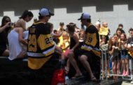 Stanley Cup parade provides electric atmosphere