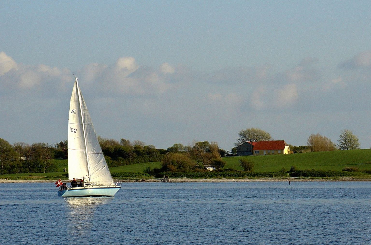 Moraine Sailing Club Hosting Meeting Saturday