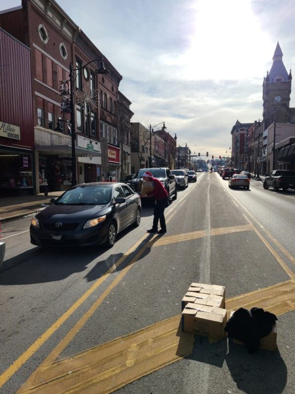 CCR Distributes Cookies On Main St.