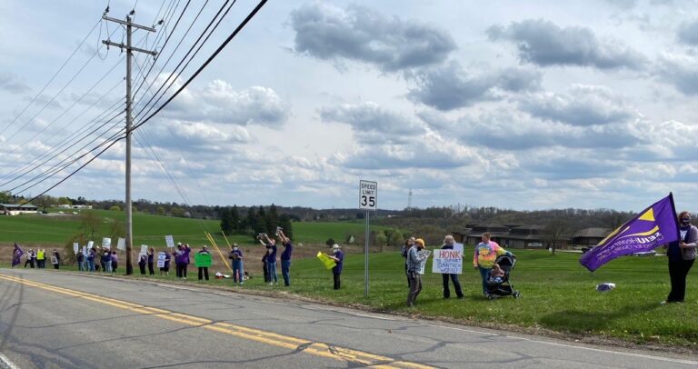 Sunnyview Workers Picket Demanding Improvements