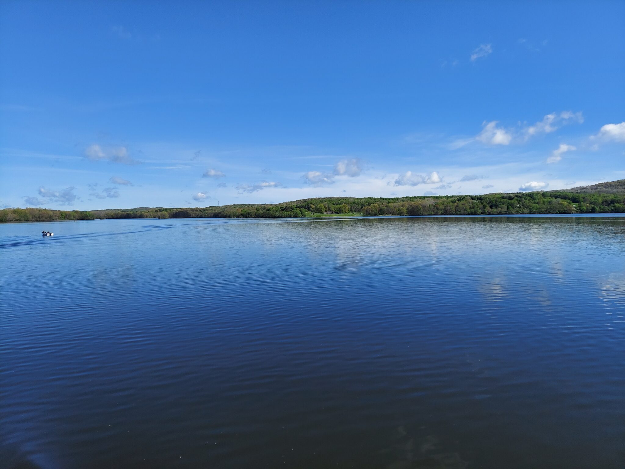 Moraine Hosting Paddle Exploration